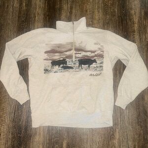 ARIAT scenic half zip pullover. Cow scene. EUC!!! Size S